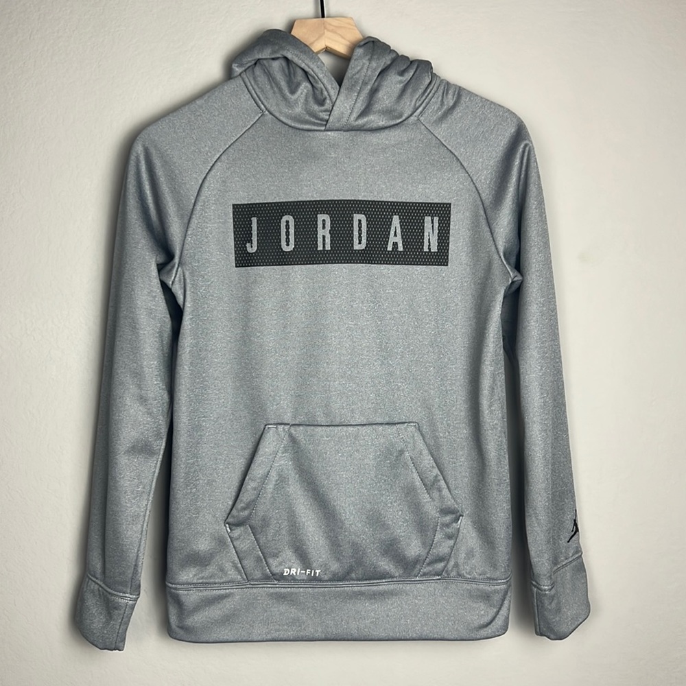 NWOT Jordan Pullover Hoodie Top Sz Large